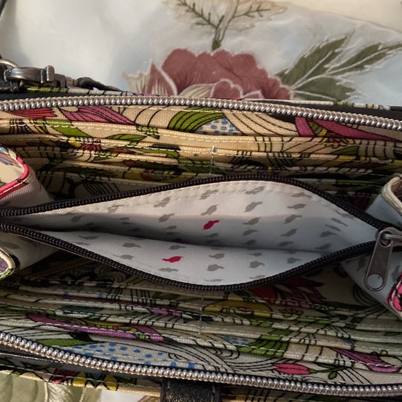 Sakroots crossbody purse and clutch. Multi color - Picture 11 of 12